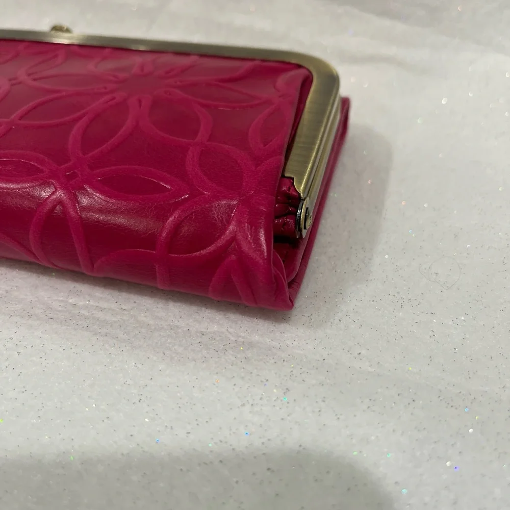 NWT Women’s Hobo International Rachel Embossed Leather Wallet Tranquil Fuchsia - Picture 3 of 7